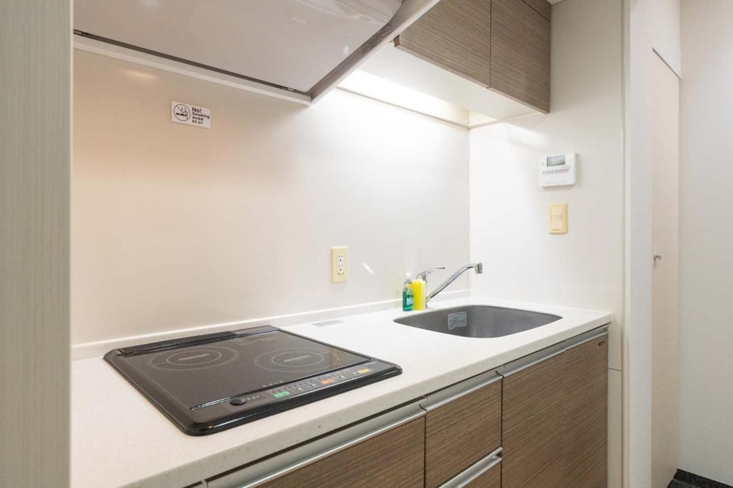 Luce Takanawa Tokio Habitación foto