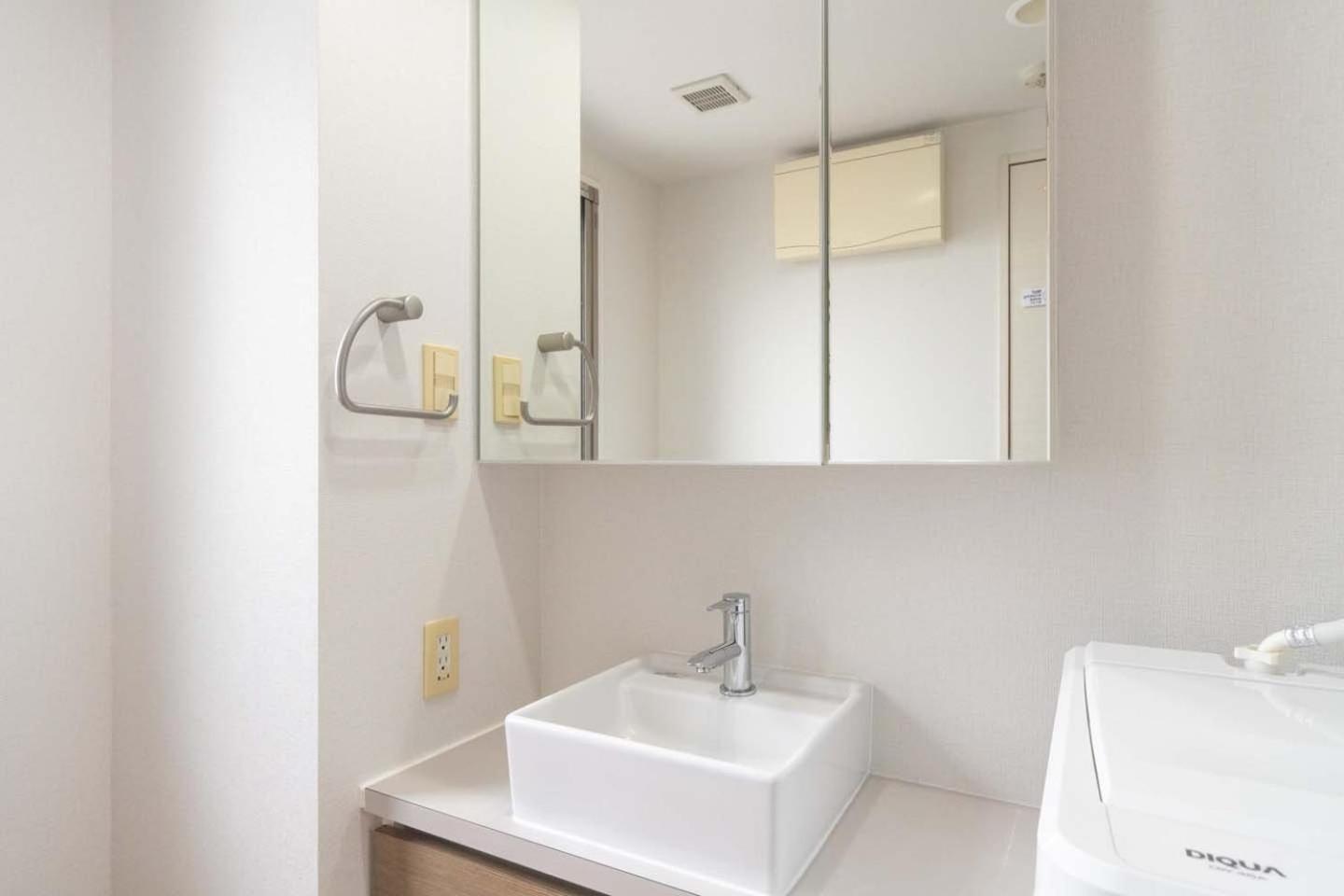 Luce Takanawa Tokio Habitación foto